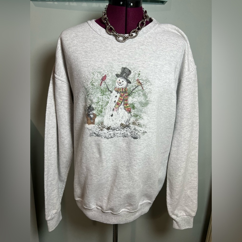 Jerzee Sweatshirt women’s Size Large. Snowman, Cardinal and Kitten.
